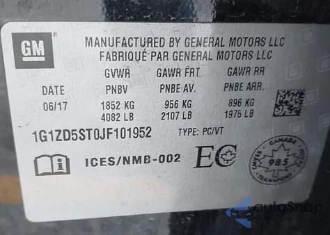 2018 Chevrolet Malibu Lt z USA, uszkodzony, nr VIN 1G1ZD5ST0JF101952